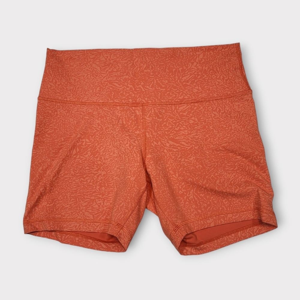 Size 14 - Lululemon Wunder Train High-Rise Short 6"